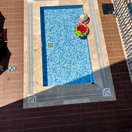 Apartment Flamingo - Stylish Near The Beach, In The Heart Of