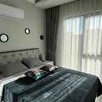 Flamingo - Stylish Near The Beach, In The Heart Of Apartamento Alanya