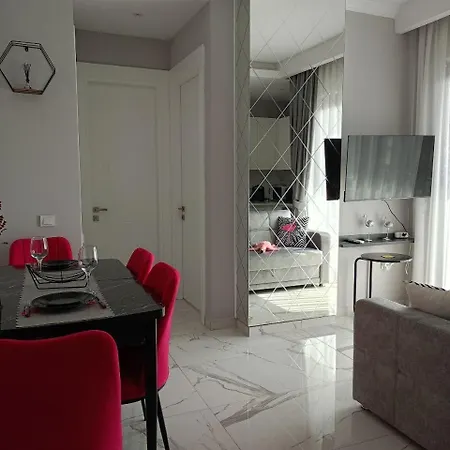 Flamingo - Stylish Near The Beach, In The Heart Of Appartamento Alanya