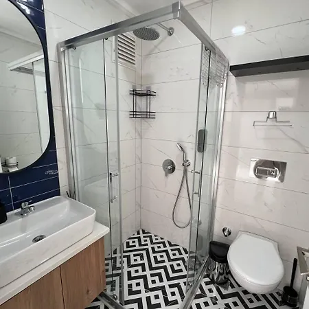 Apartment Flamingo - Stylish Near The Beach, In The Heart Of *