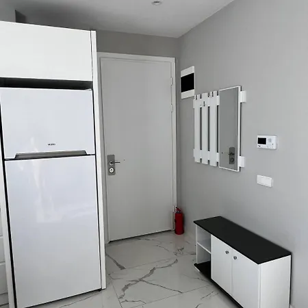 아파트 Flamingo - Stylish Near The Beach, In The Heart Of *