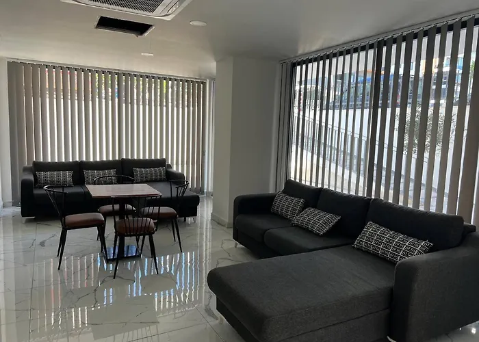 Flamingo - Stylish Near The Beach, In The Heart Of Apartament
