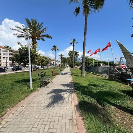 Flamingo - Stylish Near The Beach, In The Heart Of アパート アランヤ
